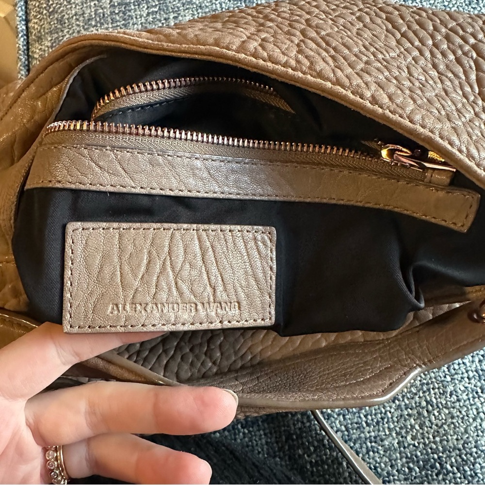 Pebbled Lambskin Darcy Hobo Tan Rose Gold Hardware - Picture 13 of 14